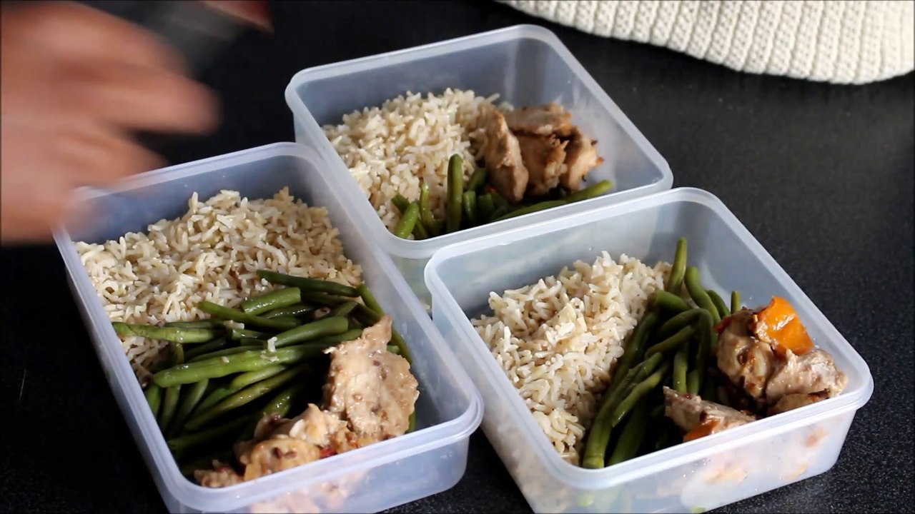 Meal Prep / Marmitas + Frango Com Molho de Manteiga de Caju Myprotein e Arroz Basmati Integral
