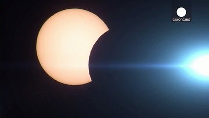 El eclipse de Sol trae la noche en pleno día al Ártico y Europa