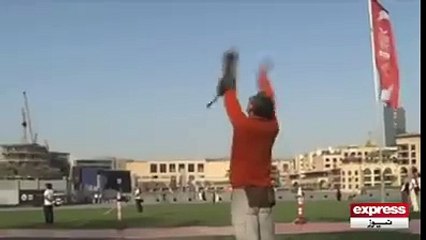 The World s Tallest Building Burj Khalifa  Eagles Fly And Sit On Owner Arm