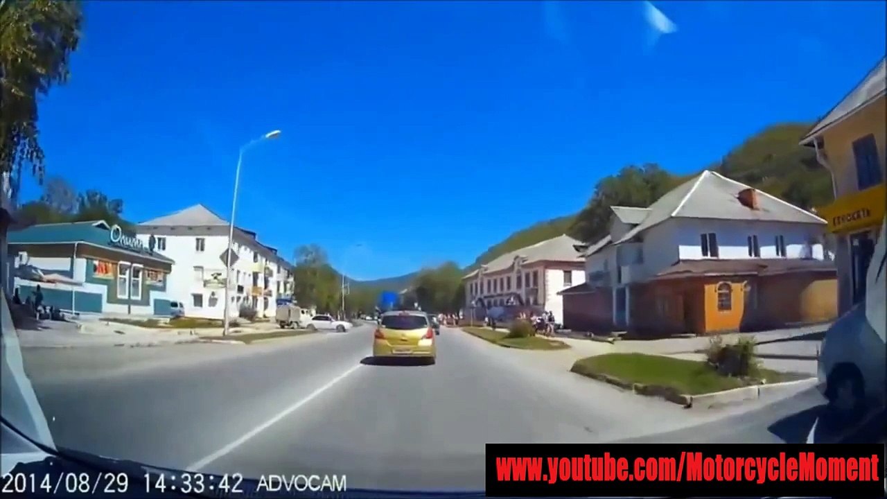 Motorcycle CRASHES Amazing Motorcycle ACCIDENT Compilation