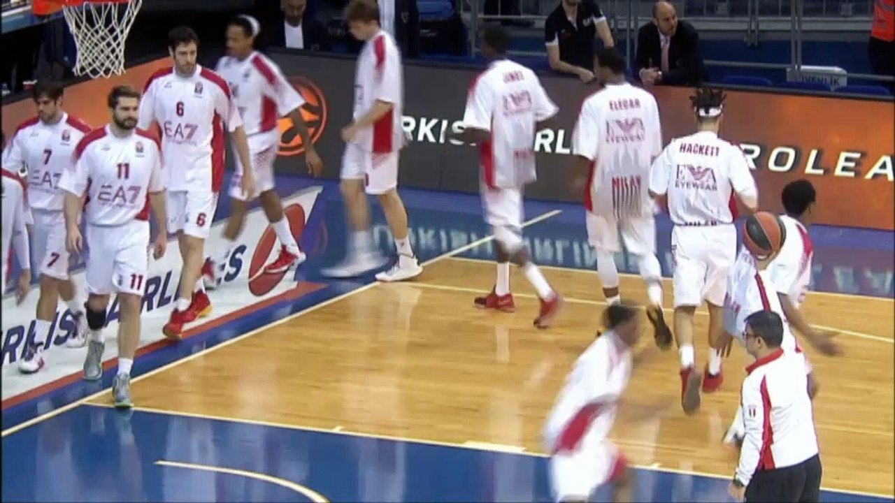 Fener in den Playoffs, Olympiakos muss warten