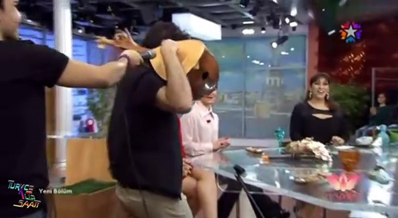 Melek - İsmail YK - Bağlama & Davul Show - 21 Mart 2015