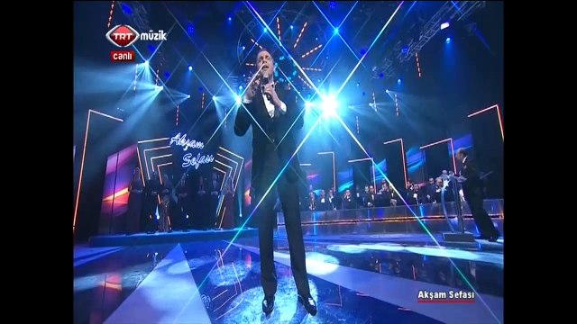 NUSRET YILMAZ-CEVİZİN YAPRAĞI DAL ARASINDA