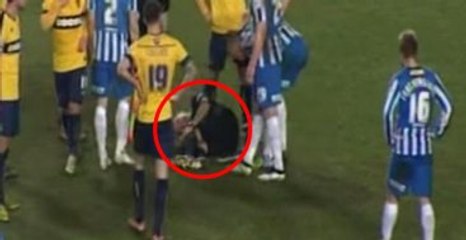 Hakem Sakatlandı, Futbolcu Spreyi Sıktı!