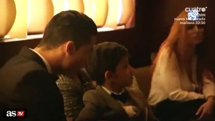 El hijo de Cristiano Ronaldo es fan de Messi- 'Me habla de ti'