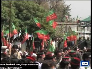 Dunya News - Take action against armed groups in govt first, 2015 year of 'change': Imran Khan