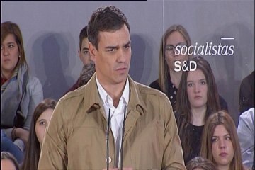 Sánchez acusa a Montoro de "justificar el fraude fiscal"