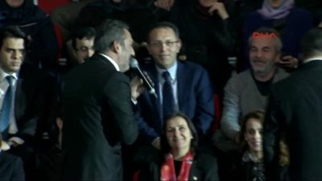 Davutoğlu'ndan Memleketim Şarkısı