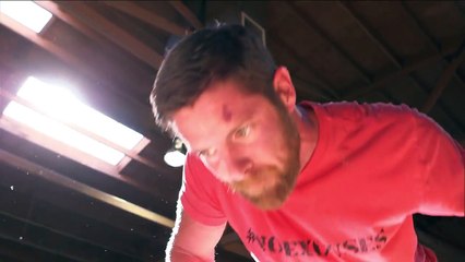 Un vétéran qui a perdu une jambe et un bras en Irak, participe à dans Danse avec les Stars