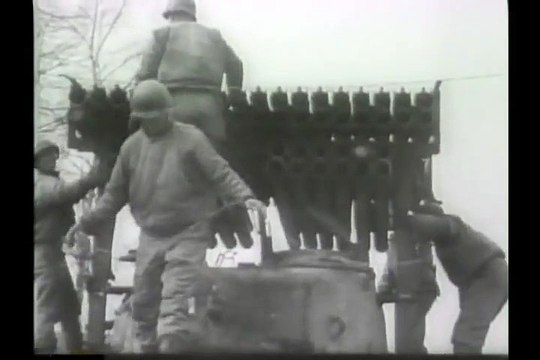 World War 2 Tanks - Sherman T34 Rocket Artillery