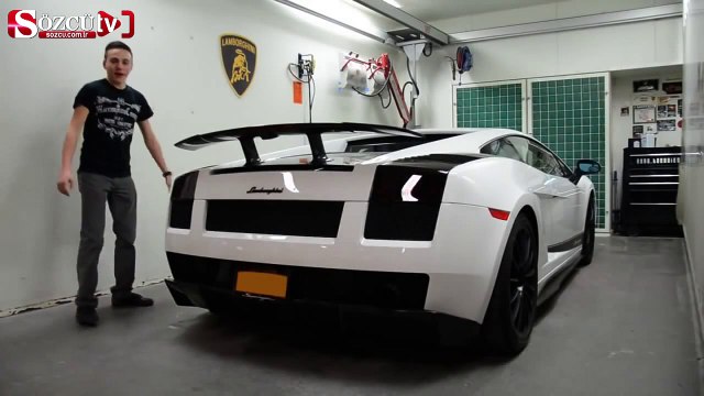 Bukalemun gibi renk değiştiren Lamborghini