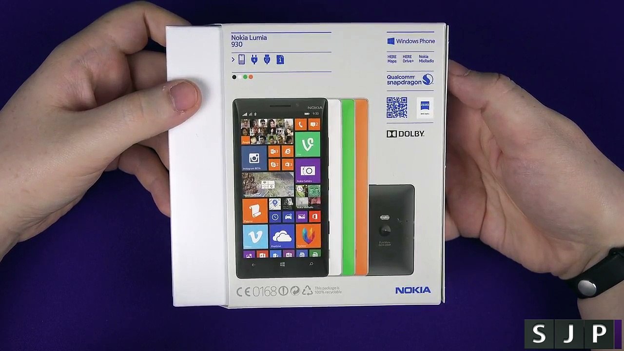 Nokia Lumia 930 Unboxing and First Look in 4K