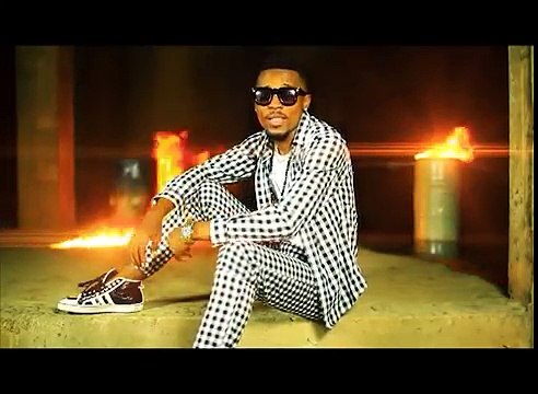 Serge Beynaud - Loko Loko (Clip Officiel)