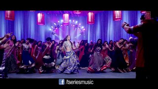 OFFICIAL  'Phatte Tak Nachna' Video Song   Dolly Ki Doli   Sonam Kapoor   T-series