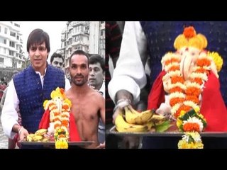 Vivek Oberoi Does Visarjan Of 4 Days Bappa