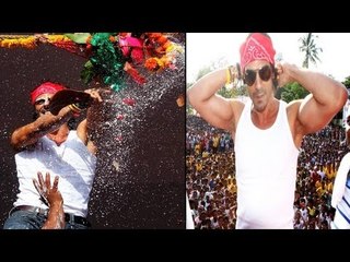 Arjun Rampal Breaks Dahi Handi @  Politician Sanjay Nirupam