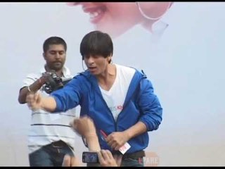 Do the Sajda with SRK! Share your videos & get surprised!