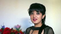 a beautiful desi girl khoobsoorat awaz me song gaa rahi he meri nend lut k lay gya ratan di watch her beauty and voice and share