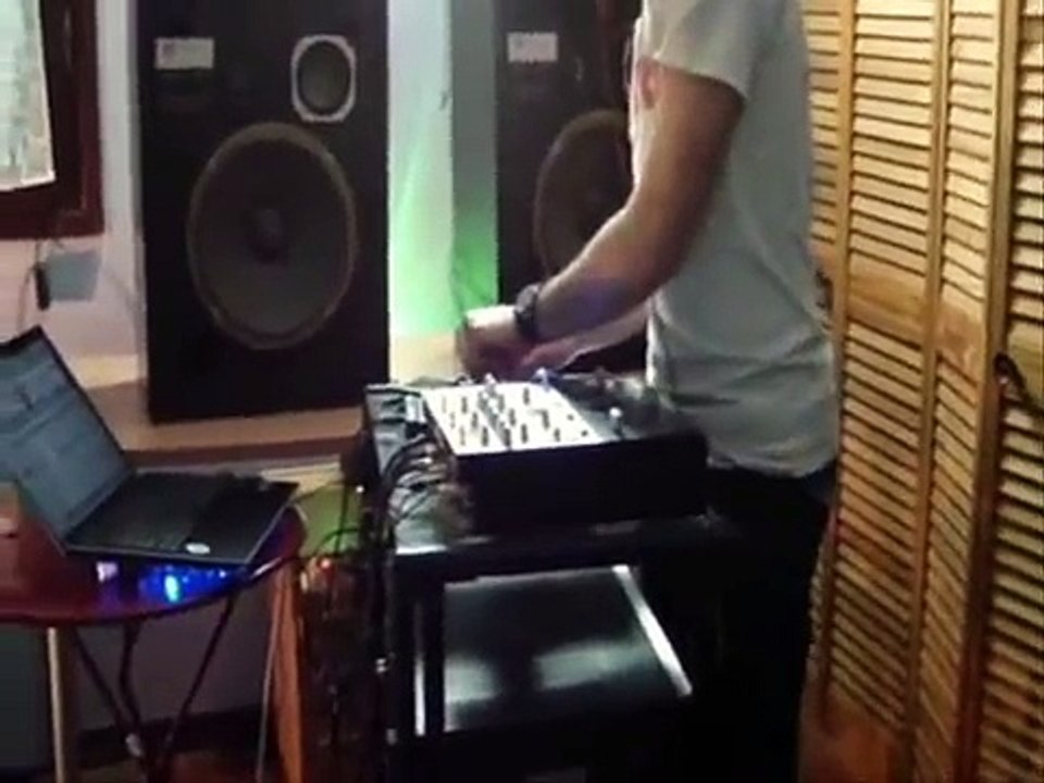 ELECTRO minimal PROJECT january febuary 2012 new HOT club MIX (SD)