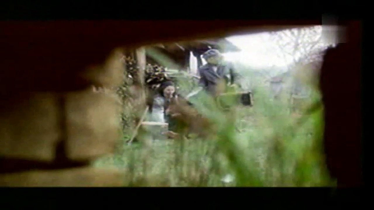 Undeva in Est [1991]