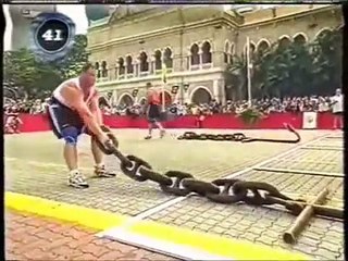 Mariusz Pudzianowski désigné l' homme le plus fort du monde à 5 reprises