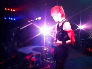 Pierrot - Labyrinth (live, 2003)