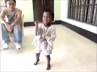 Funny Videos 2014 Indian boy Sing A Song With Dance