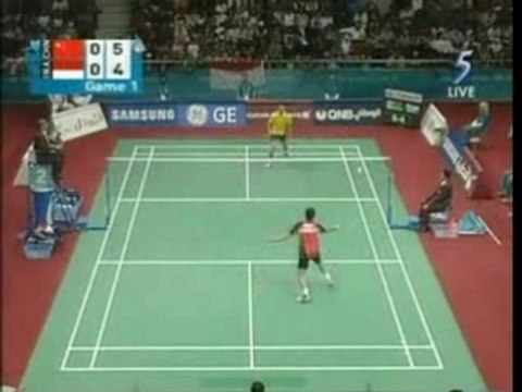 Taufik Hidayat Vs Lin dan AG 2006