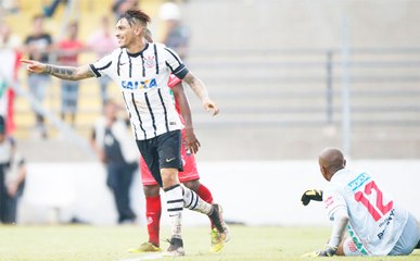 Que dupla! Sheik e Guerrero comandam vitória do Corinthians