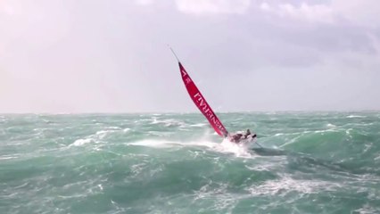 voilier dans la tempête