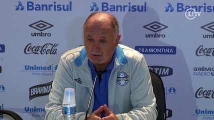 Felipão explica como boa atuação de Giuliano ajuda Douglas