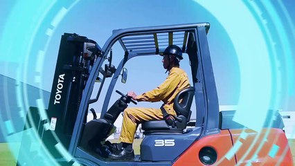 Electric Towing Tractor From Forklift Suppliers In UAE
