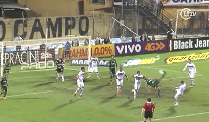 Oswaldo elogia Vitor Hugo por golaço: 'Mereceu'