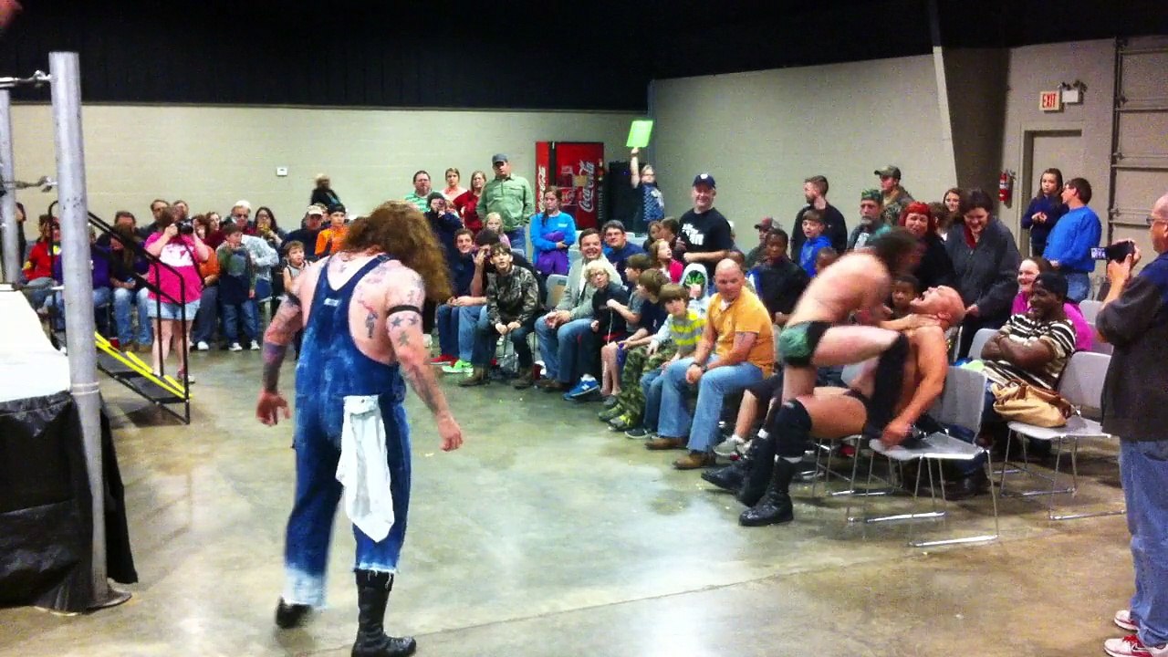 "Unholy" Gregory James w/ "The Nightmare" Jeremiah vs. Vordell Walker - NWA Bayou Independent Wrestling - NWA-BIW Southern Championship