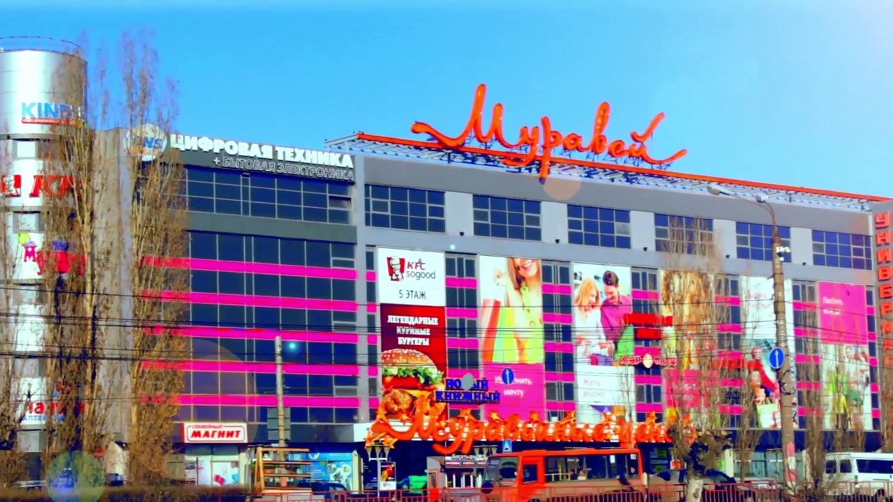 Модный показ от магазина «SODA FIRENZE» в Универмаге «Муравей» на пр. Ленина