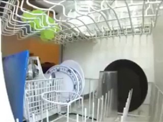 Bulaşık makinesine içerden bakın