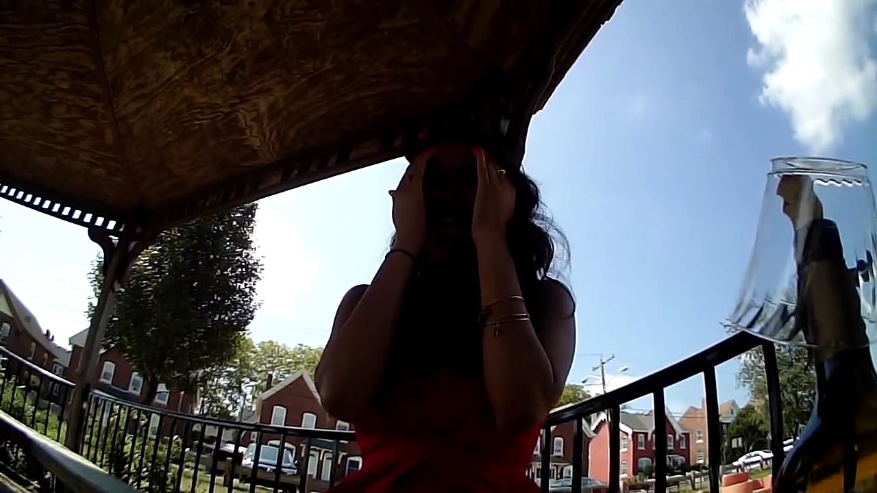 Boîte à bijoux qui filme la demande en mariage