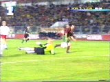 Luis Figo - Dribles Portugal vs Denmark