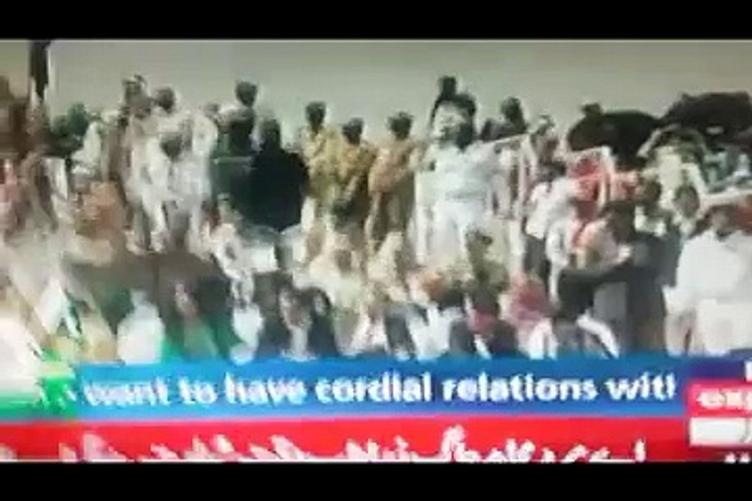 flypast ISLAMABAD The PAC JF 17 Thunder  23 march 2015 part 1