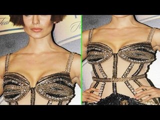 Stunning Hot Kangana Ranaut Juicy Bosom Awesome View