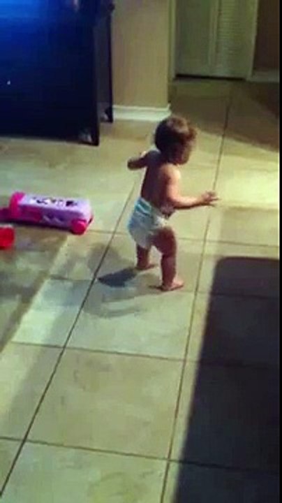Baby dances to Bruno Mars' 'Uptown Funk'
