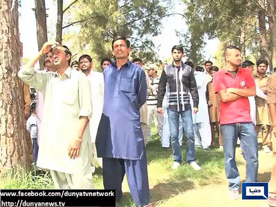 Dunya News - Citizens jubilant over Pakistan Day celebration