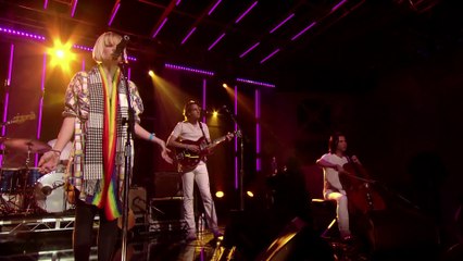 Sia - Breathe Me (Live At SxSW)