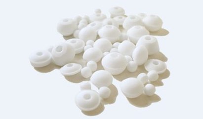 "Naftalin ölüm saçıyor"