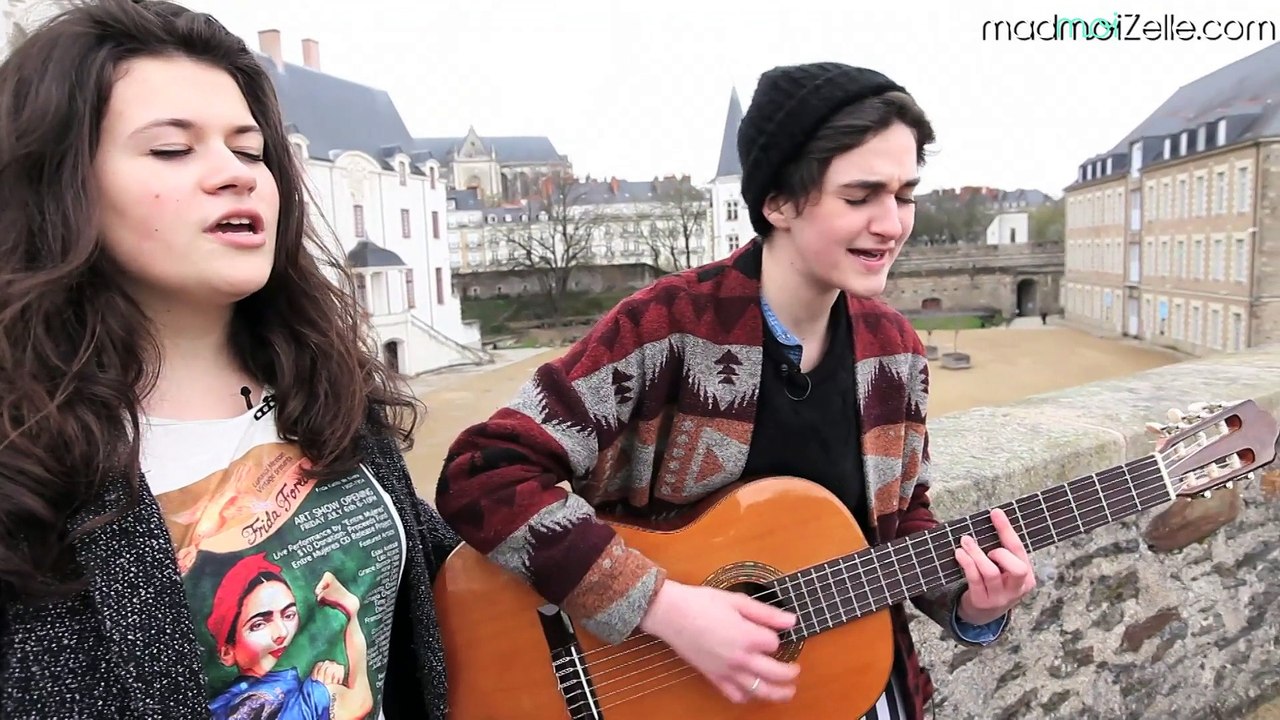 Marie et Léa - Mashup gold x Feeling good