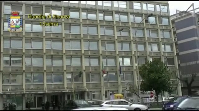 Cosenza - operazione Auxilium: truffa ai danni dell'Inps, indagate 518 persone