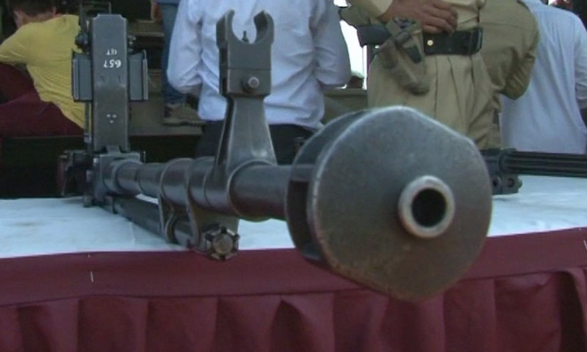 Pak Army Weapons Exhibition on Pakistan Day