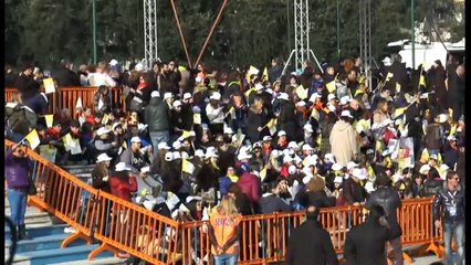 Papa Francesco a Napoli - interviste ai fedeli (21.03.15)
