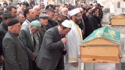 Bıçaklı Kavgada Öldürülen Üniversite Öğrencisi