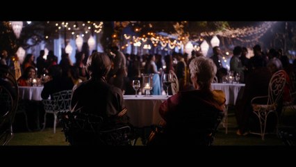 Indian Palace : Suite Royale - Extrait Les Doutes [Officiel] VF HD